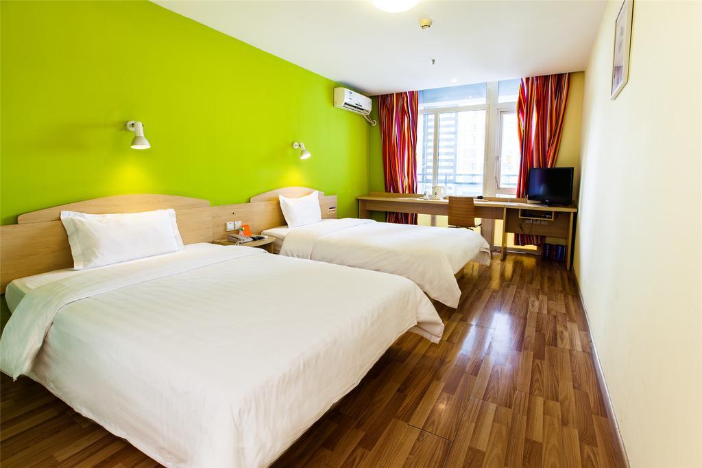 7Days Inn Guiyang Posts And Telecommunications Building Exteriör bild